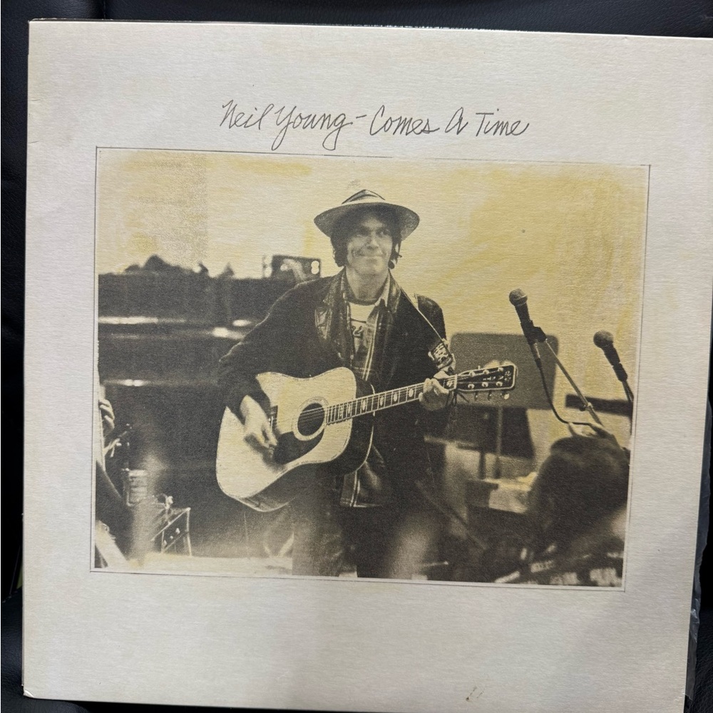 Neil Young- Comes a Time Vinyl Album Record